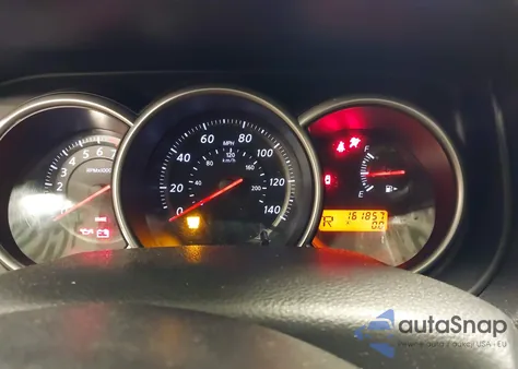 2011 Nissan Versa 1.8S z USA, uszkodzony, nr VIN 3N1BC1AP3BL444001